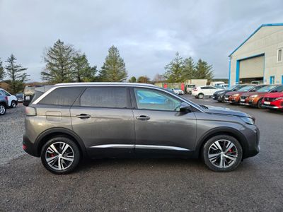 2021 Peugeot 5008