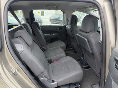 2015 Peugeot 5008