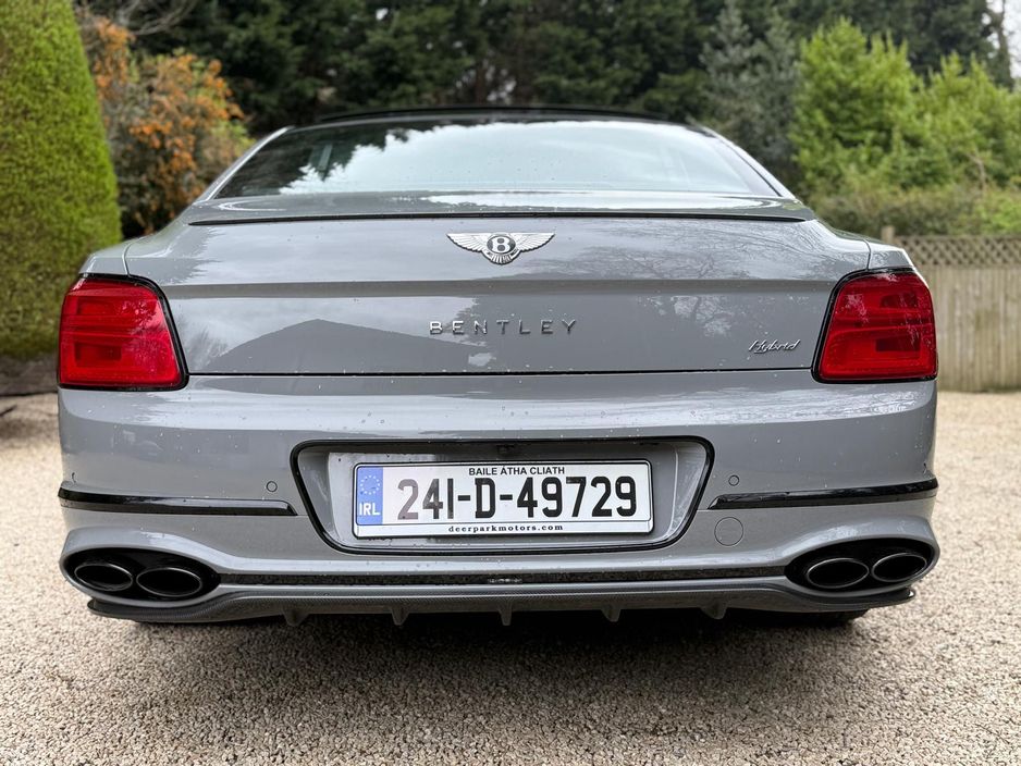 2024 Bentley Flying Spur