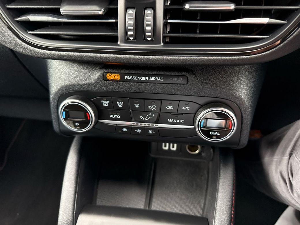 2022 Ford Kuga