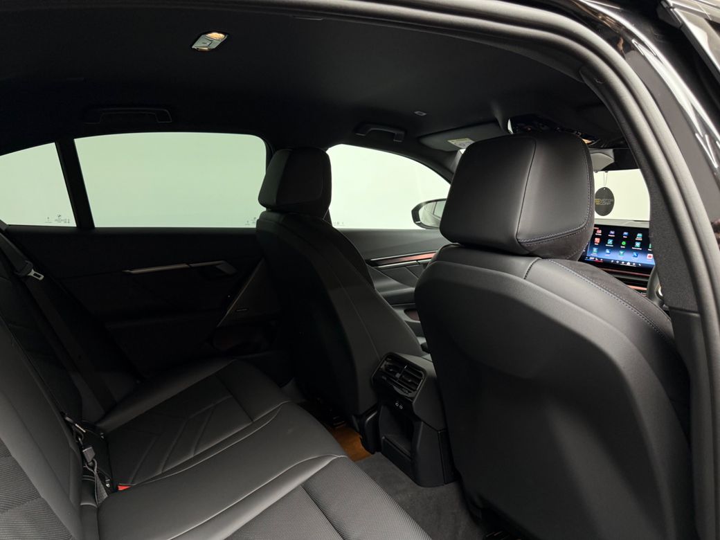 2025 BMW 5 Series