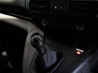2021 Peugeot Partner