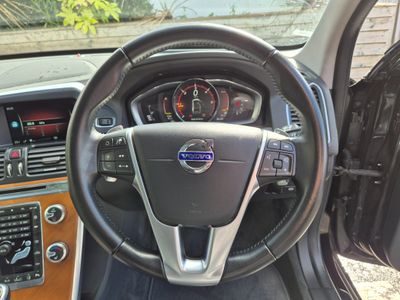 2017 Volvo XC60