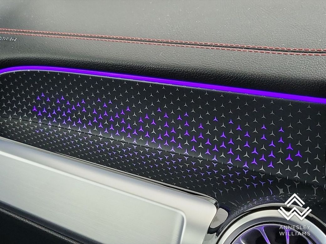 2025 Mercedes-Benz EQB