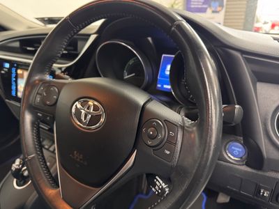2016 Toyota Auris