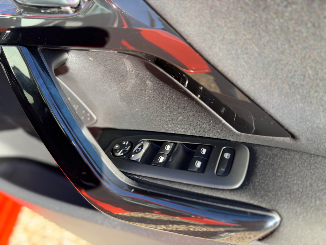 2017 Peugeot 208