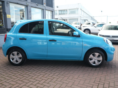 2022 Nissan March