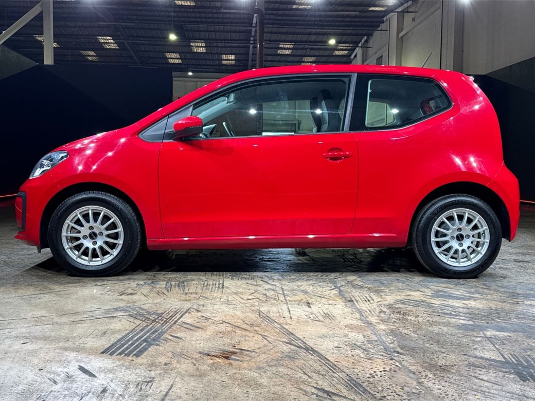 2018 Volkswagen up!