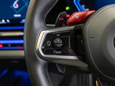 2025 BMW M5