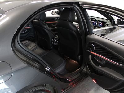 2021 Mercedes-Benz E 300