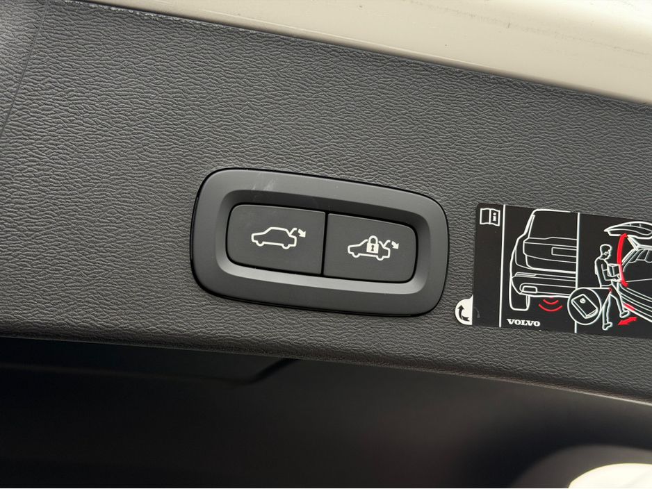 2021 Volvo XC40