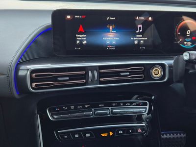 2022 Mercedes-Benz EQC