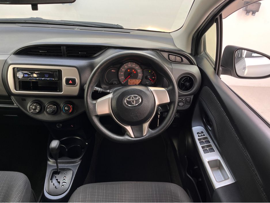 2016 Toyota Vitz