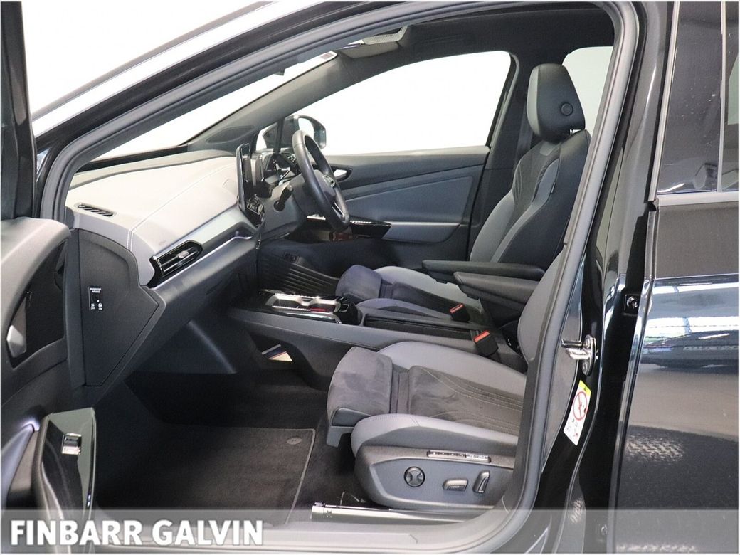 2023 Volkswagen ID.5