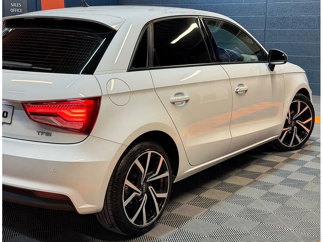 2016 Audi A1