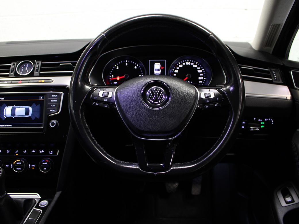 2016 Volkswagen Passat