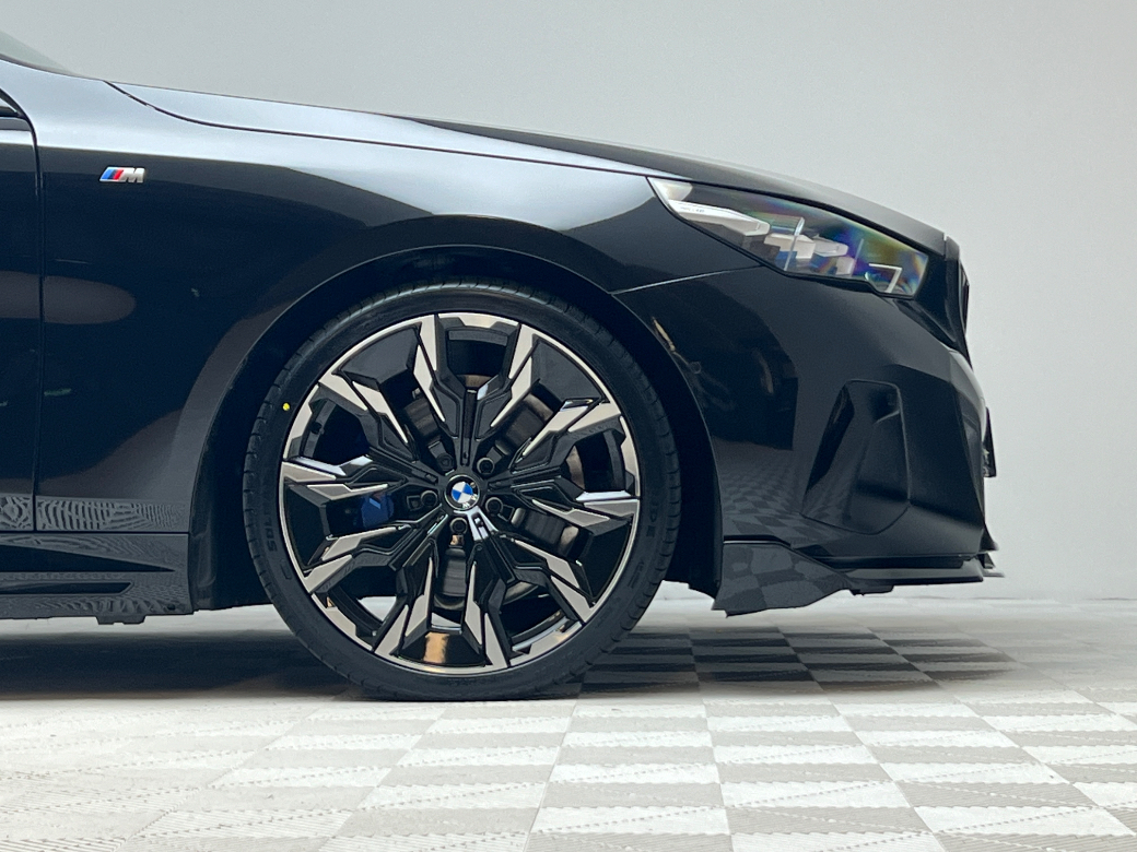 2024 BMW 5 Series