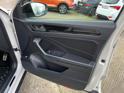 2023 Volkswagen T-Roc