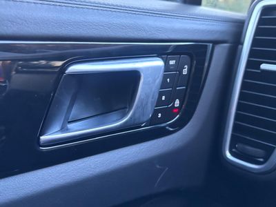 2022 Porsche Cayenne