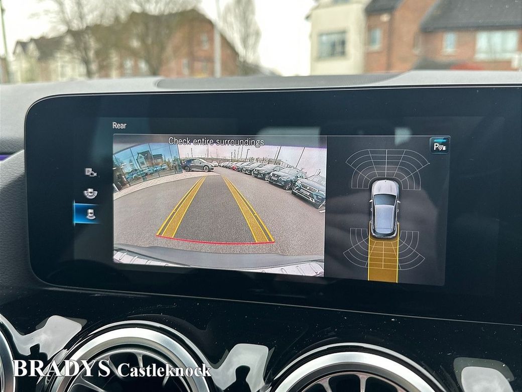 2022 Mercedes-Benz EQA