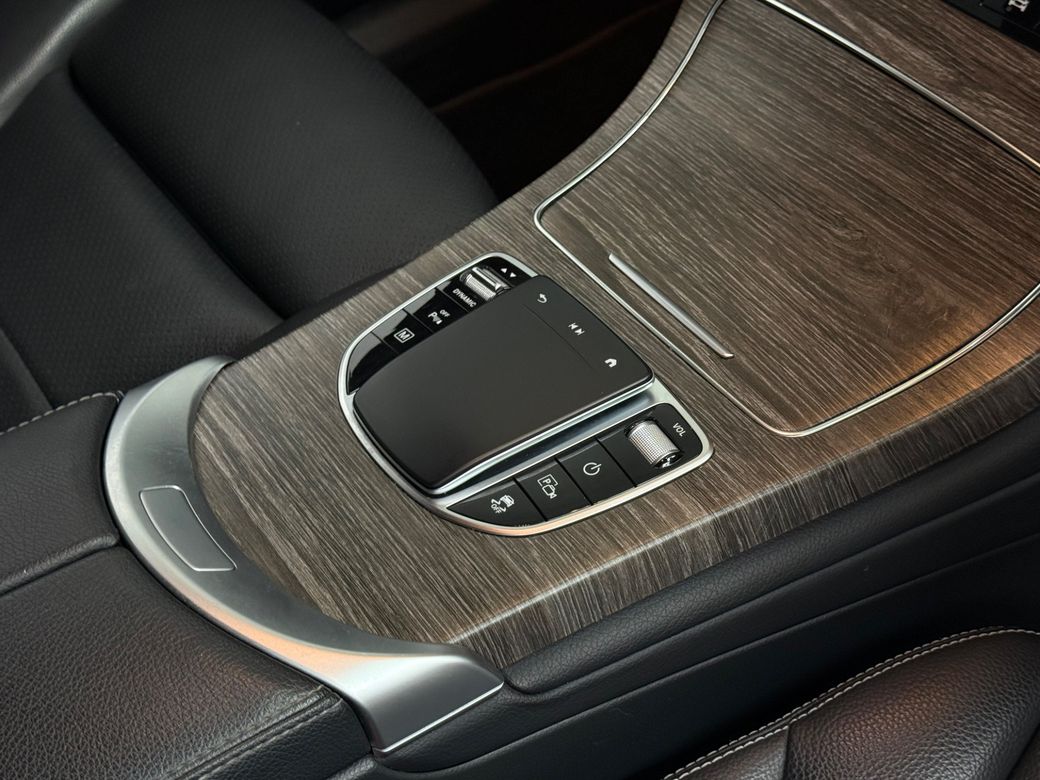 2023 Mercedes-Benz GLC Class