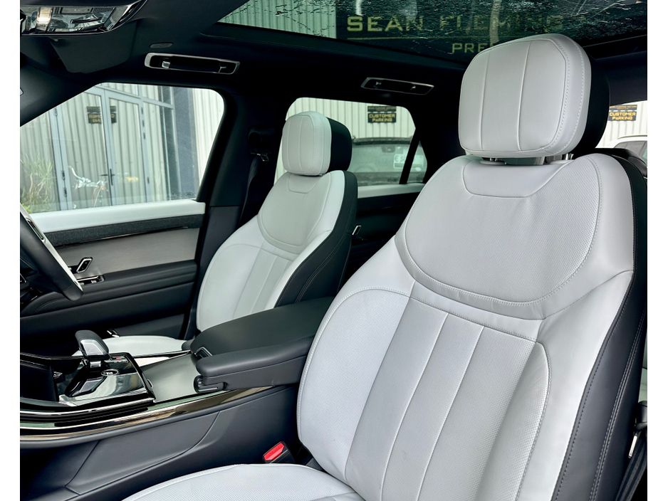 2025 Land Rover Range Rover Sport