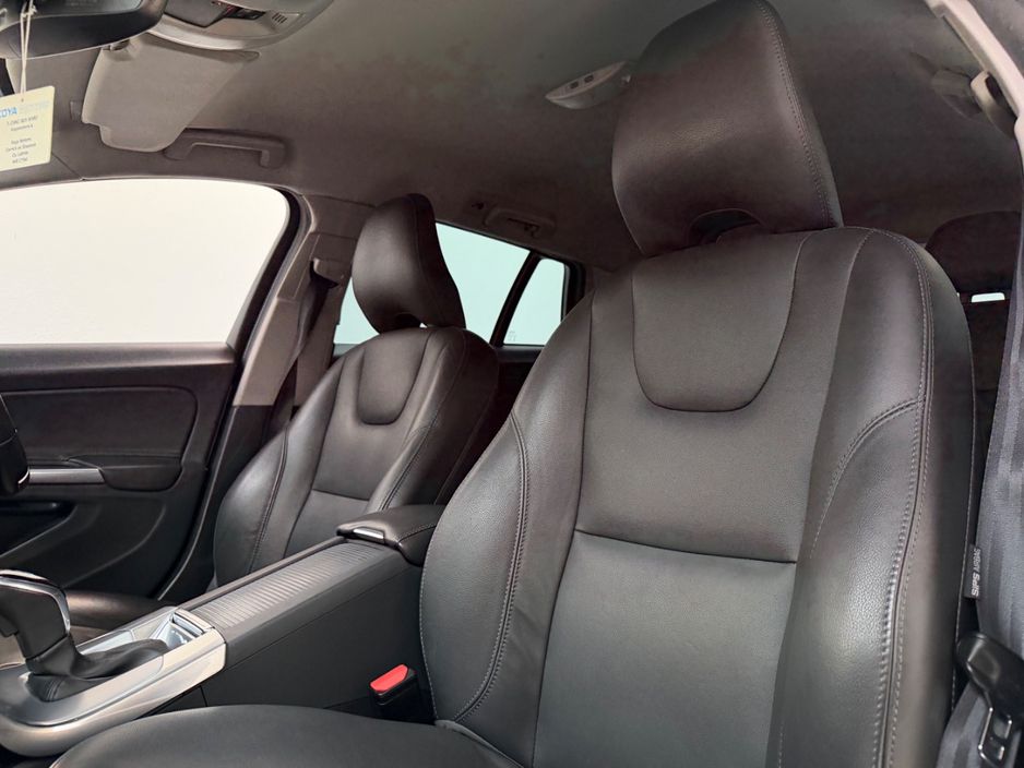 2018 Volvo V60