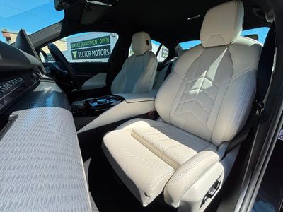 2024 BMW i5