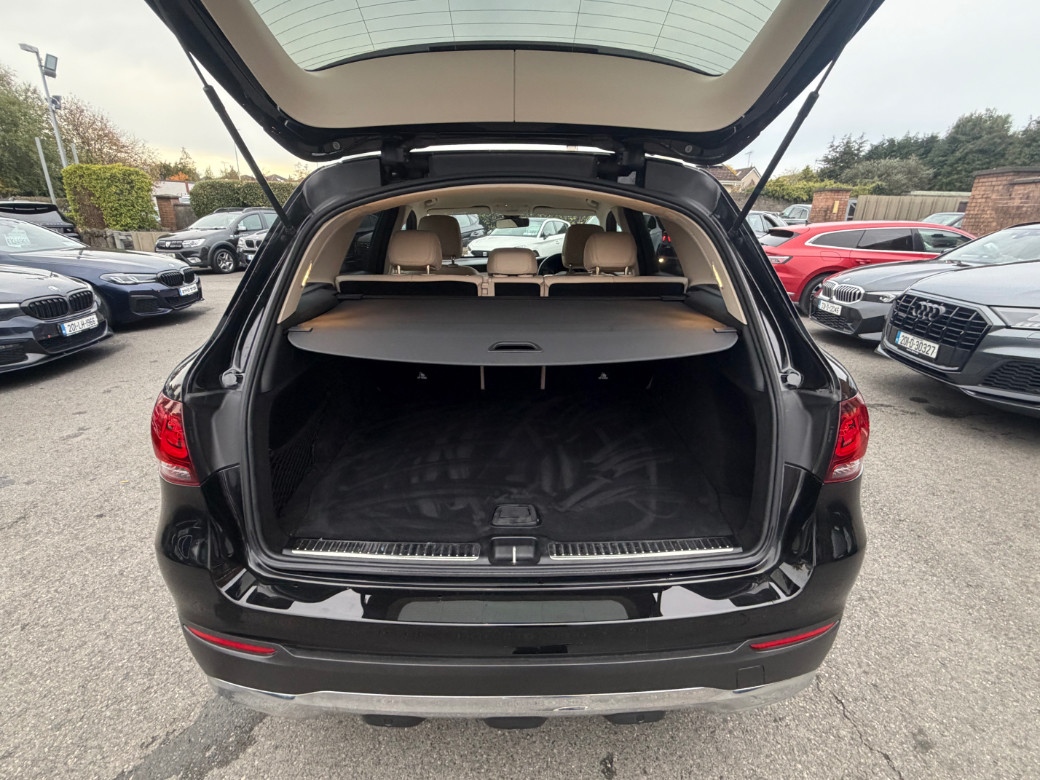 2021 Mercedes-Benz GLC Class