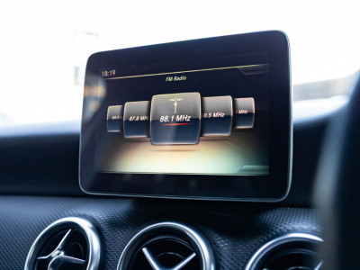 2017 Mercedes-Benz A 180