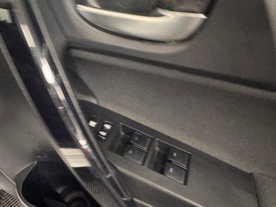 2016 Toyota Auris