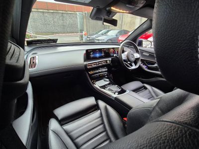 2022 Mercedes-Benz EQC