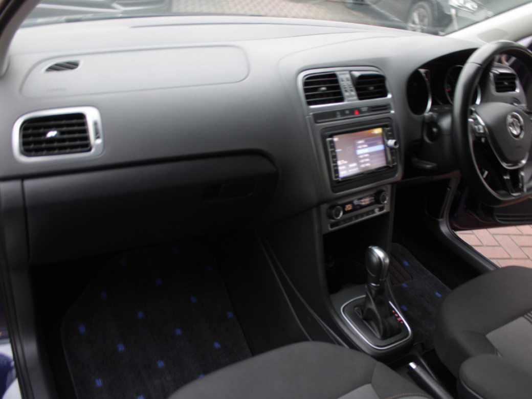 2016 Volkswagen Polo