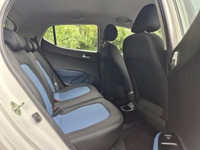2016 Hyundai i10