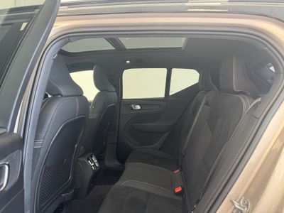 2023 Volvo XC40
