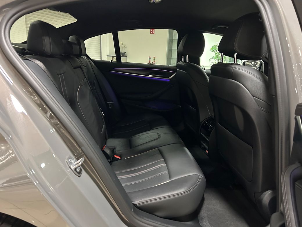 2022 BMW 5 Series