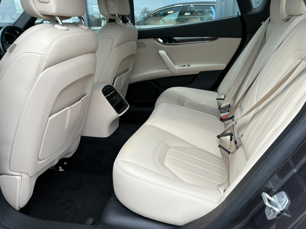 2016 Maserati Quattroporte