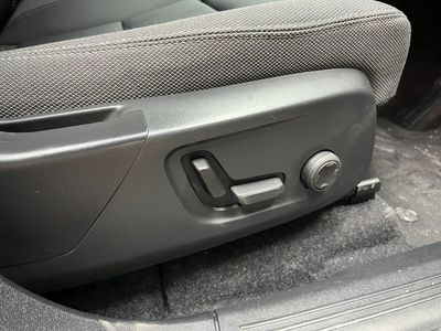2022 Volvo XC40