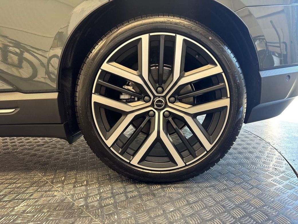 2026 Volvo EX60