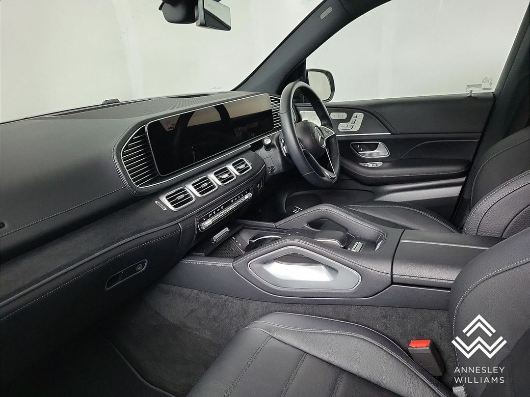 2025 Mercedes-Benz GLE Class