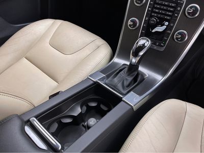 2016 Volvo XC60