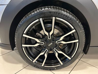 2024 Mini Hatch