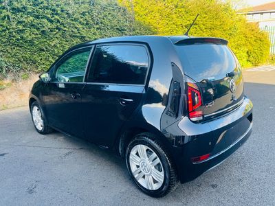 2018 Volkswagen up!
