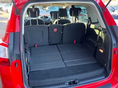 2017 Ford Grand C-Max