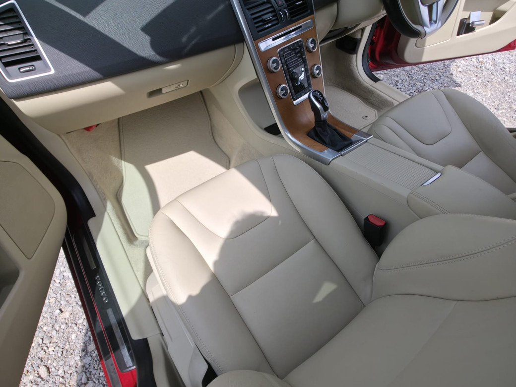 2017 Volvo XC60