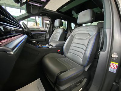 2024 Volkswagen Touareg