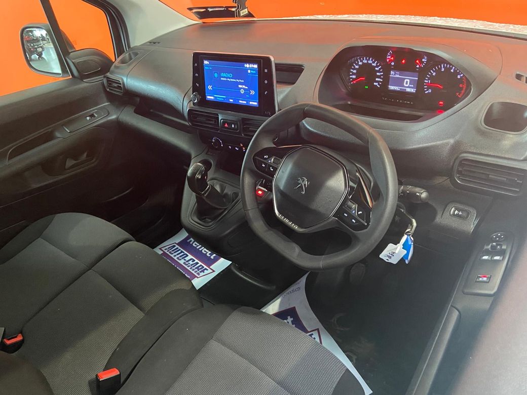 2020 Peugeot Partner