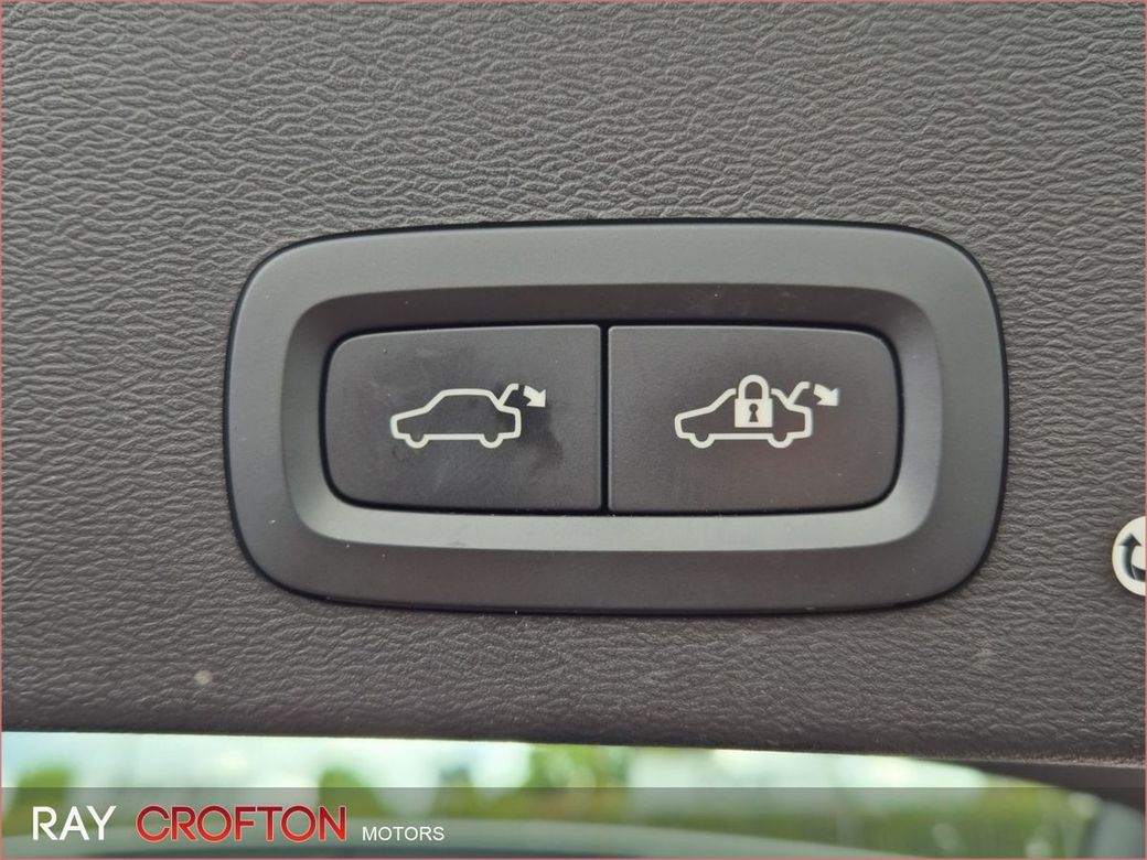 2021 Volvo XC40