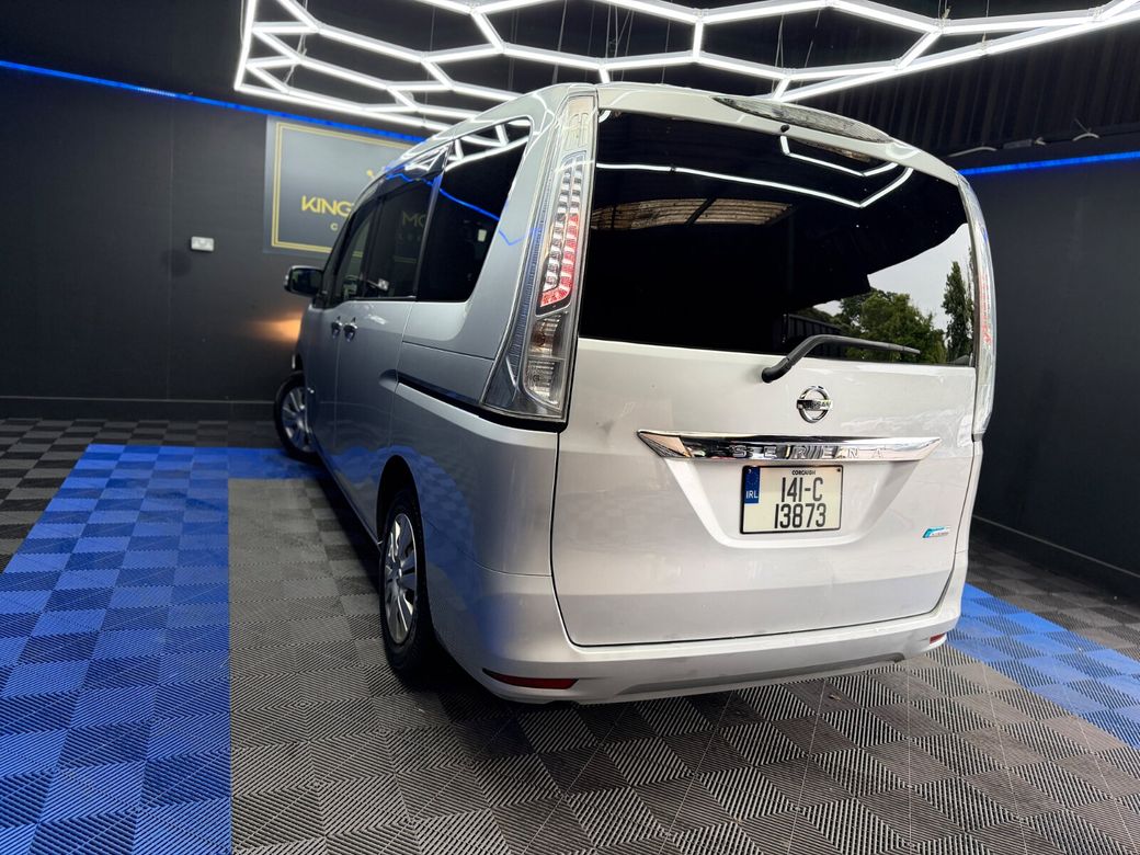 2014 Nissan Serena