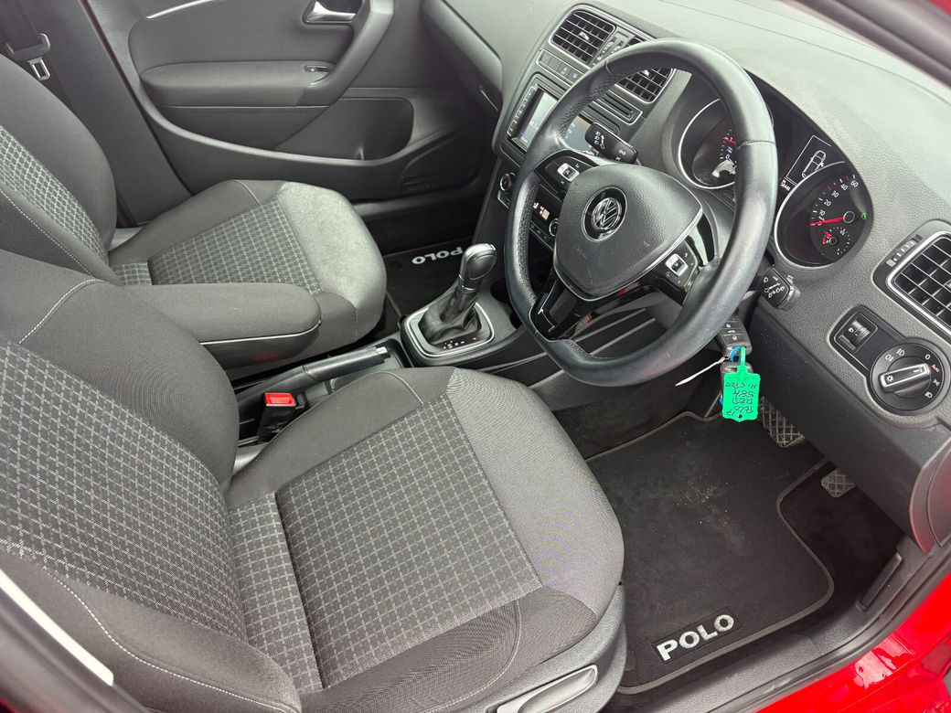 2017 Volkswagen Polo